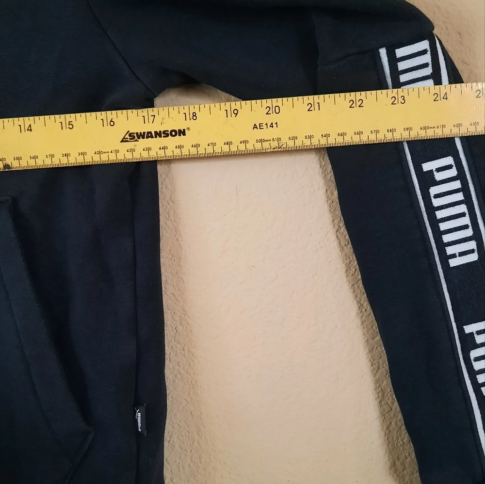 Puma Athletic Zip Sweater Black Athleisure